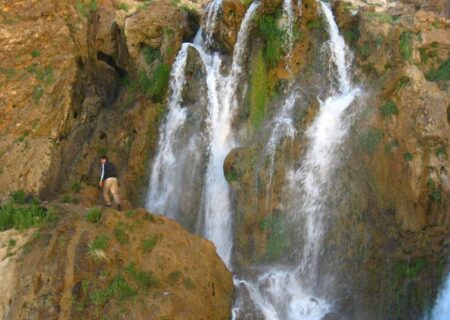 زیبا و باطراوت مثل آبشار شیخ علی خان کوهرنگ