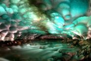 غار یخی و بسیار زیبای چما در کوهرنگ